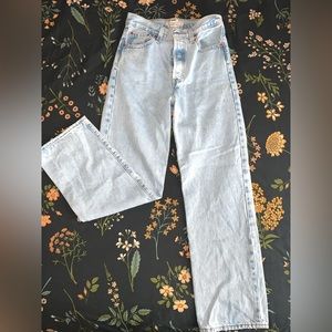<like new> LEVIS - TALL Ribcage Straight Ankle (High Waisted) Vintage looking